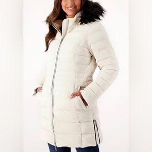 Nuage stretch puffer coat with removable faux fur hood in sand.  medium petite.